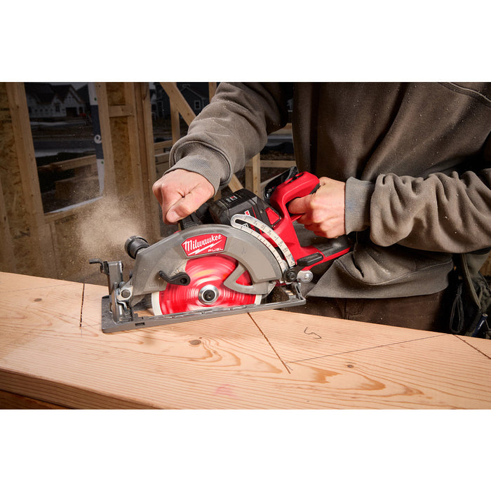 Milwaukee 2930-21HD M18 FUEL 18V 7-1/4" Rear Handle Circular Saw Kit
