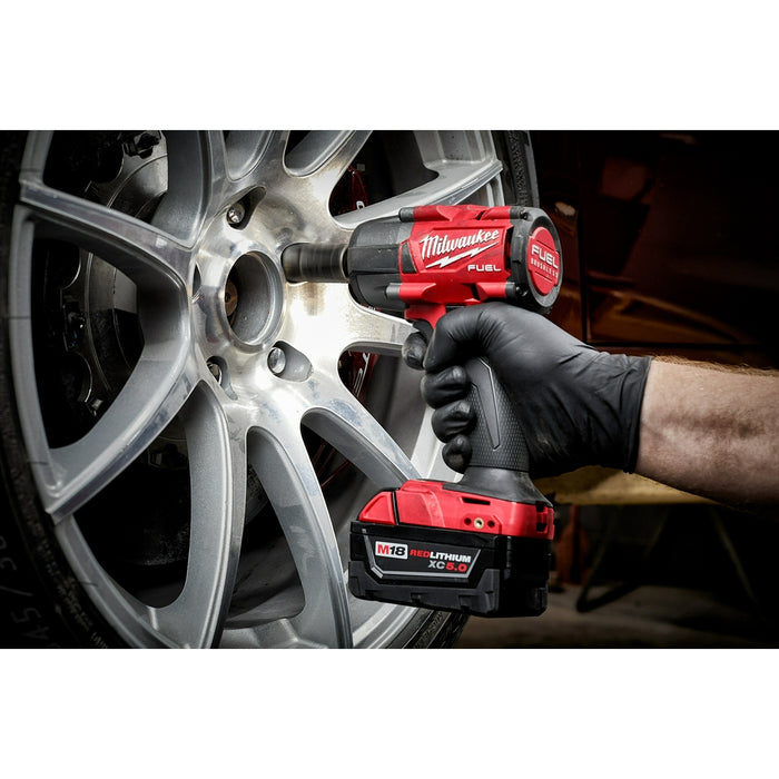 Milwaukee 2962-20x5SK M18 FUEL 18V 1/2" Mid-Torque Impact Wrench Bundle Kit