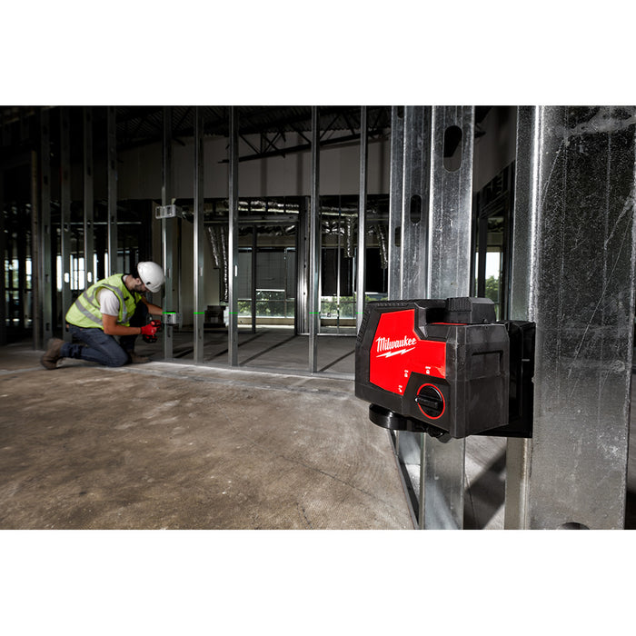Milwaukee 3521-21TP USB Rechargeable Green Cross Line Laser w/ Tri-pod