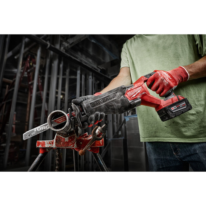 Milwaukee 3693-22CXvSZ M18 Compact Brushless 2-Tool Combo Kit w/ Sawzall