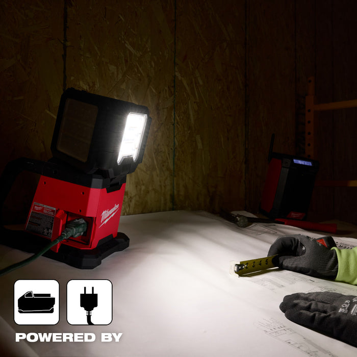 Milwaukee 3697-22Light M18 FUEL 18V 2-Tool Combo Kit w/ M18 Triple Panel Light