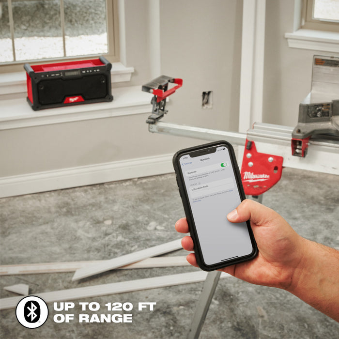 Milwaukee 3697-22Radio M18 FUEL 18V 2-Tool Combo Kit w/ M18 Radio
