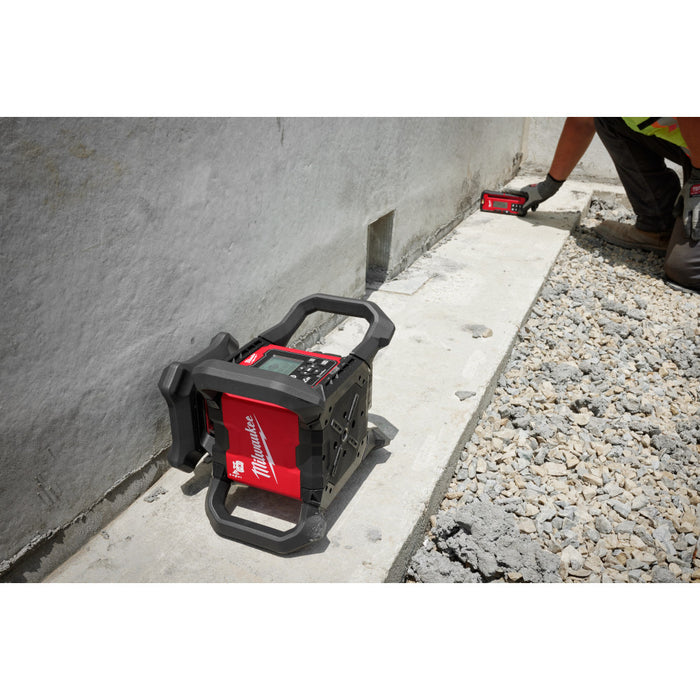 Milwaukee 3714 Red Exterior Dual Slope Rotary Laser Receiver w/ Receiver Clamp