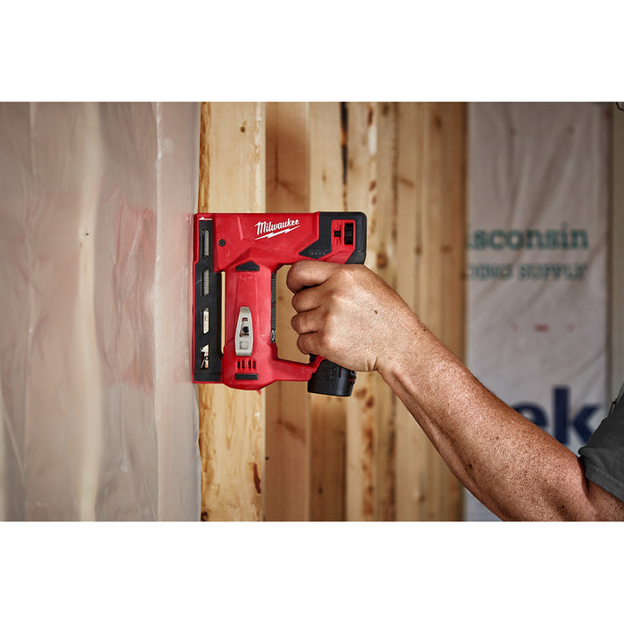 Milwaukee 48-11-2412STPR M12 12V REDLITHIUM XC Battery - 2 PK w/ Crown Stapler