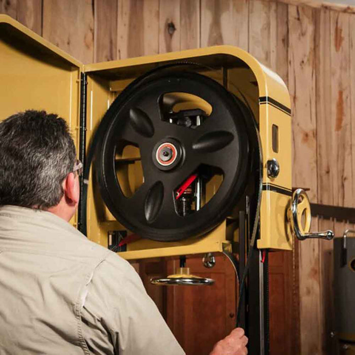Powermatic PM1800B 5-Hp 230V 18" Heavy Duty Cast Iron Bandsaw